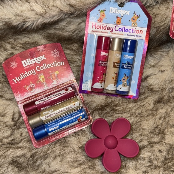 NEW! Blistex Holiday Collection Hydrating Lip Moisturizer 2 Packs 6 Total Tubes - Picture 9 of 16